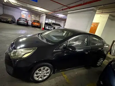 2014 KIA RIO 照片 8