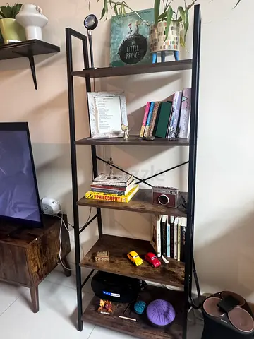 Industrial-style 5-tier bookshelf with wooden shelves and metal frame
