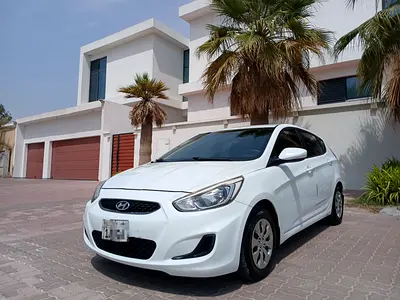 Hyundai Accent GL 2016 GCC Specs - Excellent Condition