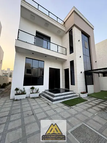 تتوفر فيلا فاخرة للإيجار السنوي في منطقة الحليو 2 بعجمان، بتصميم عصري ومساحات واسعة،