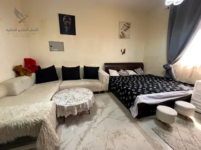 استوديو مفروش بفرش راقي بمساحه واسعه في لوكيشن مميز وباقل سهر شامل الفواتير
