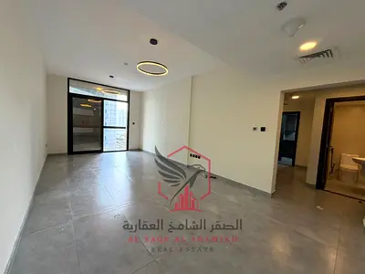 Second-tenant 2BHK with free parking and a balcony. Prime location near all amenities with easy access to Dubai.