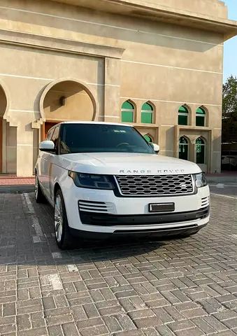 Pristine 2019 Land Rover Range Rover Vogue Supercharged | GCC Specs