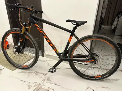 Mountain Bike - Scott Scale 700SL HMX Carbon Fiber