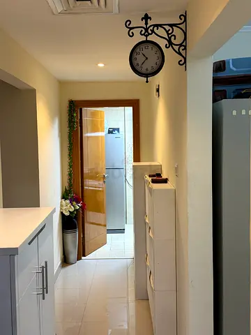 Fully Furnished Executive Bachelors Bed Space are available at Karama