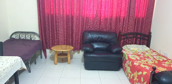 Bed space available for executive Bachelor