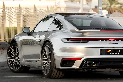 2021 Porsche 911 — миниатюра 11
