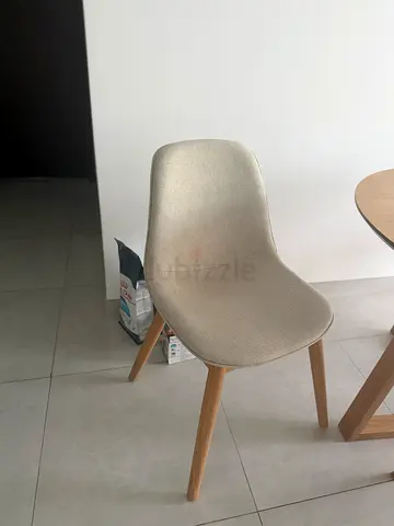 Modern Oak Dining Table + 4 Chairs | Home Centre | Good Condition