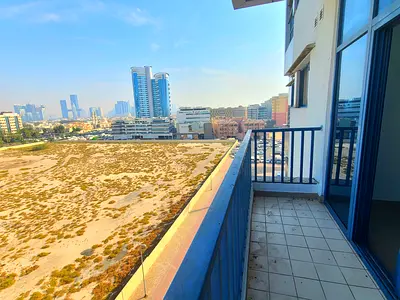 Ready To Move 2BHK || With Balcony || Near To Metro ||