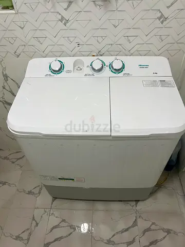 Semi-automatic Twin Tub Washing Machine - Good Working Condition