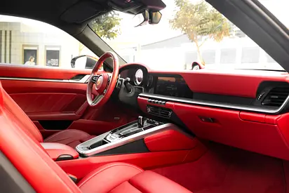 2021 Porsche 911 — миниатюра 7