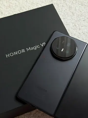 HONOR Magic V5 (foldable) - Great Condition with Box