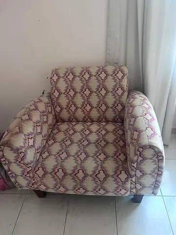 2 patterned armchairs in good used condition