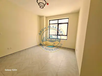 شقة جديدة تمامًا مكونة من غرفة نوم واحدة وحمامين