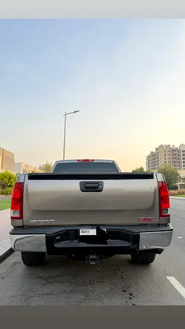 2013 GMC SIERRA 缩略图 2