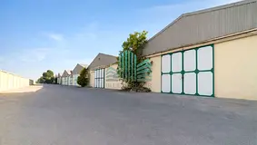 SUITABLE FOR STORAGE | READY TO MOVE IN | PRIME LOCATION