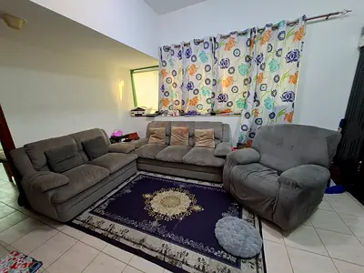 used 5 seater sofa set for throw away price