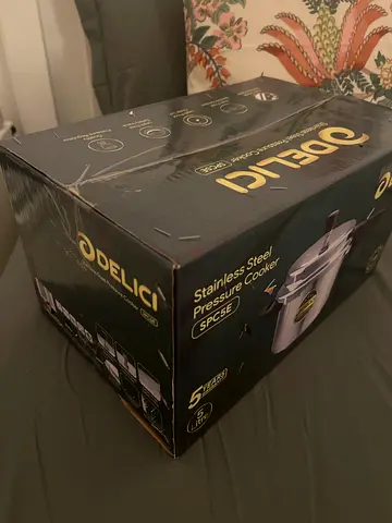 Delici 5L Stainless Steel Pressure Cooker (Brand New in Box - unopened)