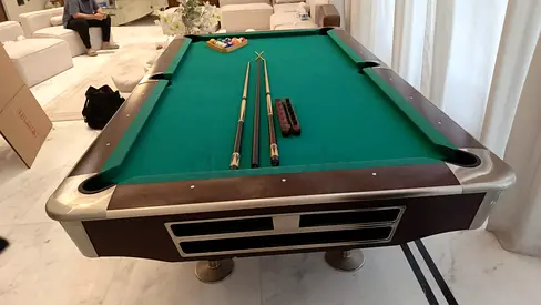 8 feet Marbal top,Return ball pool billiards table is for sale
