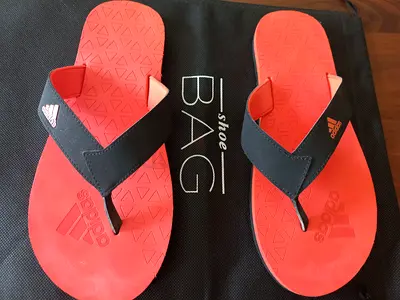 Adidas flip flop