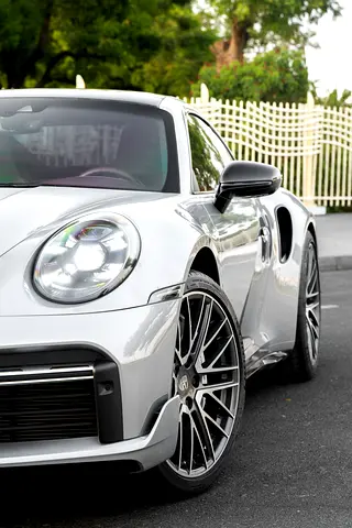 2021 Porsche 911 — миниатюра 3