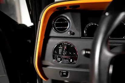 2020 ROLLS-ROYCE CULLINAN — миниатюра 17