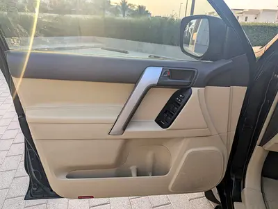 صورة 15 لـ 2016 Toyota PRADO