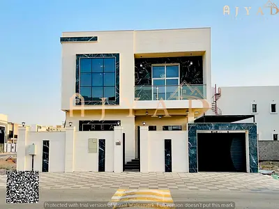 For rent: villa in Al Amrah Ajman, majlis, 2 living rooms, 5 master bedrooms, 7 bathrooms, prime location, good finishing, close to services