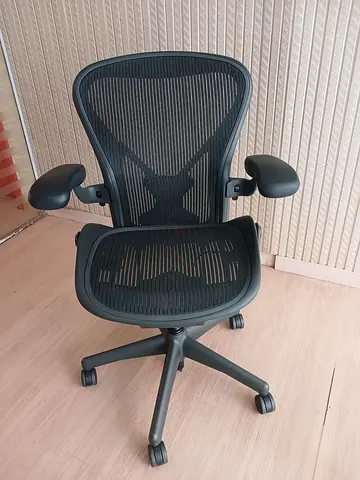 Herman Miller Aeron classic chair type B and C Fully Loaded for sale ultimate comfort
