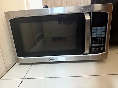 Midea 42 l microwave