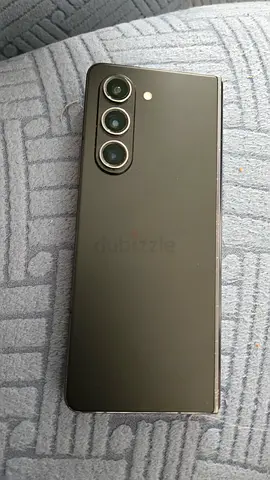 Samsung Galaxy Z Fold 5 (folded)