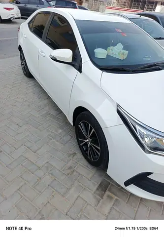 صورة 10 لـ 2017 Toyota COROLLA