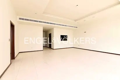 Spacious | Low Floor | Available Now