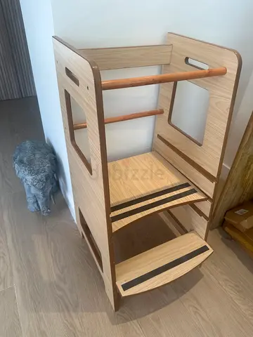 Learning tower for kids (3 levels with foot grips)
