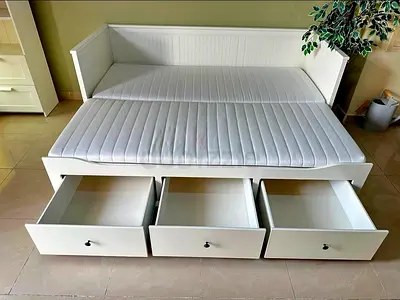 Ikea hemnes day bed with mattress