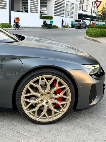 2021 AUDI RS E-TRON GT 照片 5