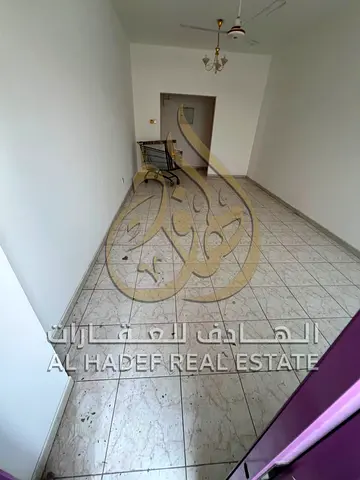 ارخص شقة غرفتين و صالة - للايجار السنوى فى الشارقه - مع بلكونة - 28 الف درهم سنويا - خطة دفع مرنة و ميسرة - استلام فورى - مساحة واسعه - شهر مجانا