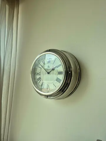 THE One Chrome Clock