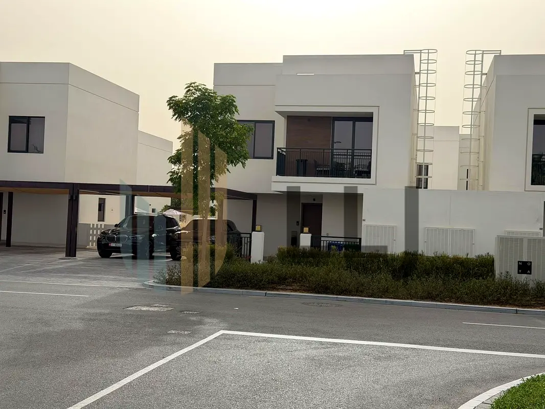 4 Bedroom | Owner Occupier | 2 Payments | Mid Unit