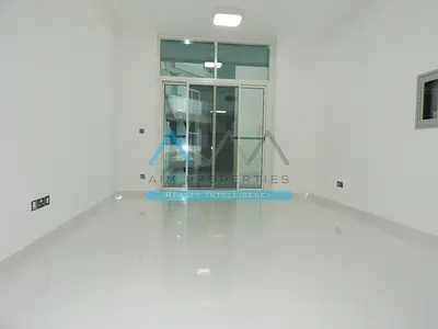 Spacious Studio | Garden View