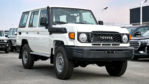 Brand New Toyota Land Cruiser 70 Series LC 76 LX 2026 | GCC Specs