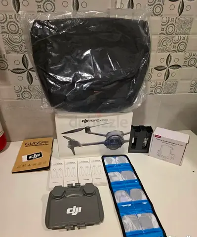 DJI MAVIC 4PRO 8000AED