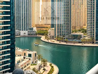 No commission | Next To Tram/Metro | Waterfront