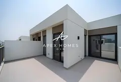 Closed Kitchen | Landscaped | Motivated