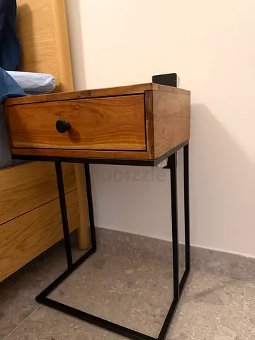 2 PCS Solid Wood Bedside Table with Drawer and Metal Frame