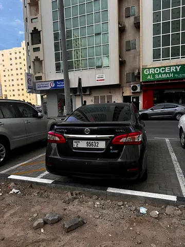 Nissan Sentra 2015 SL GCC Specs - Well Maintained