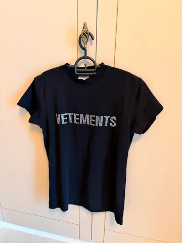 Authentic Vetements Crystal Logo T-Shirt – Black