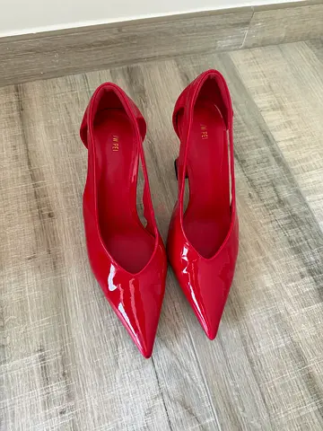 JW PEI Red Pointed Toe Pumps