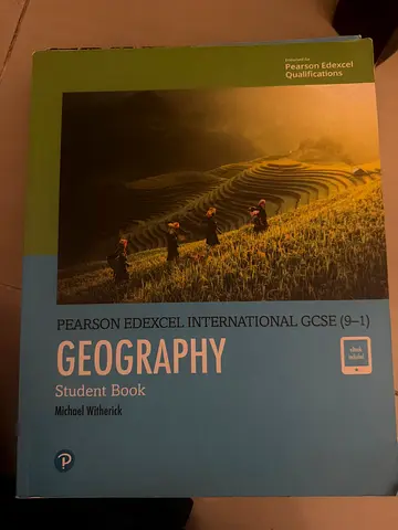 Pearson Edexcel International GCSE Geography Student Book (9–1) by Michael Walthwick