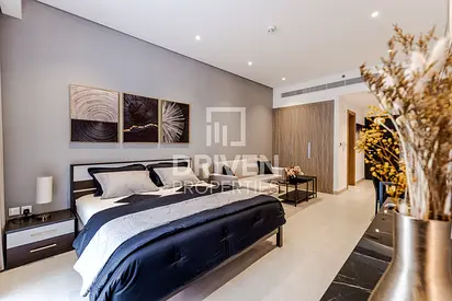 Luxury and Fully Furnished Apt | Modern